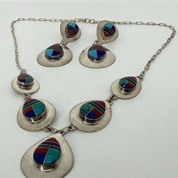 Collection of Vintage Paula Armstrong Navajo sterling silver jewellery - Picture 4 of 5